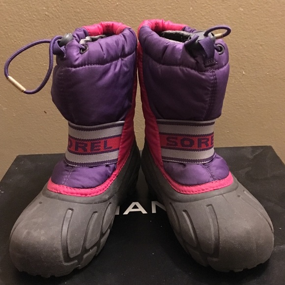 Sorel Snow BooTs - Picture 1 of 4